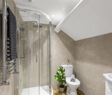 1 bedroom in a house share to rent - Photo 5