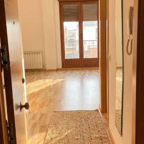 Piso de alquiler en Calle Santa Bárbara, Olías del Rey - Foto 1