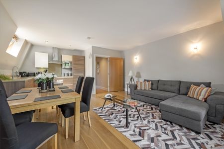 2 bedroom flat to rent - Photo 2