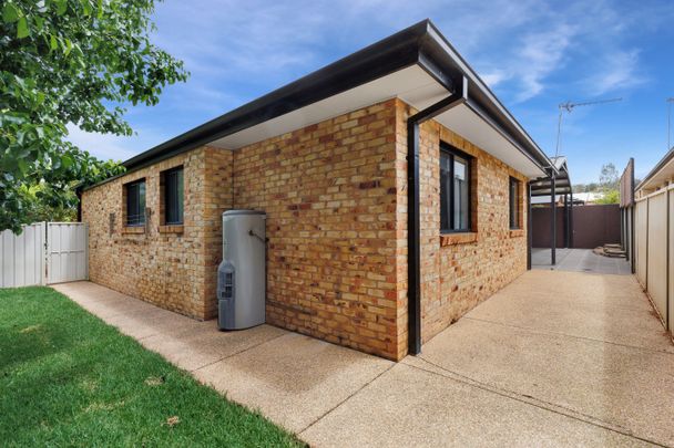 2/9 Budawang Place Tatton NSW - Photo 1