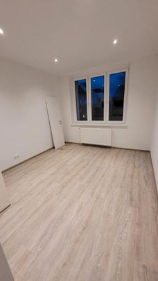 Kleines Einzimmerappartement im östlichen Ringgebiet, uninah - Photo 1