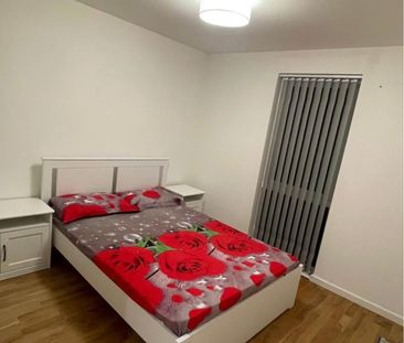 8 bath road - Photo 4