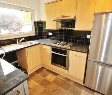 2 bedroom maisonette to rent - Photo 1