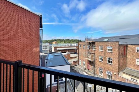 1 bedroom flat to rent - Photo 5