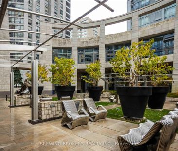 Quantum North Tower Lofts - Photo 6