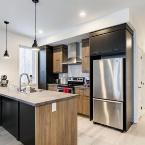 Grand 4 1/2 à louer à Cowansville - Photo 2