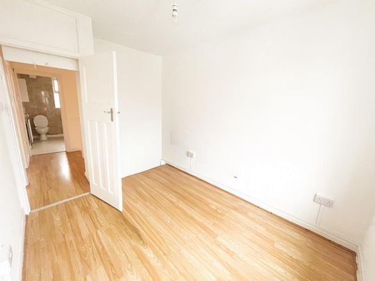 2 bedroom maisonette to rent - Photo 1