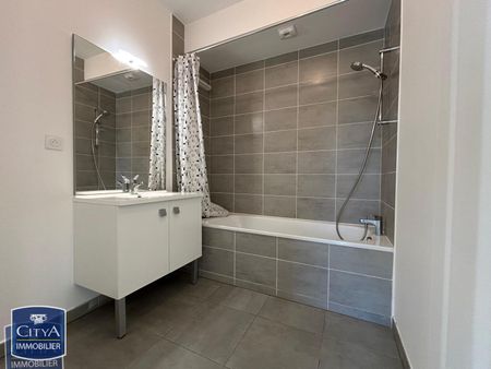 Location Appartement 3 pièces 63m² TOURS 37100 - Photo 5