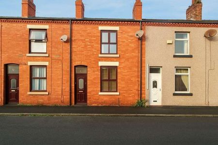 Battersby Street, Leigh, WN7 - Photo 2