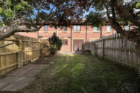 14 Whitehall Mews, Belfast, BT7 3GE - Photo 3