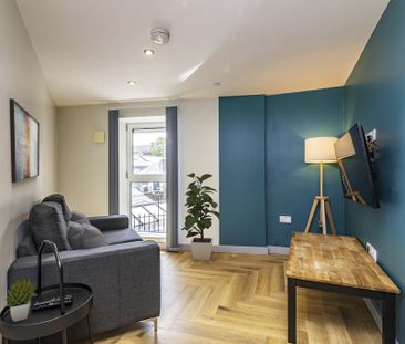 2 bedroom flat to rent - Photo 1