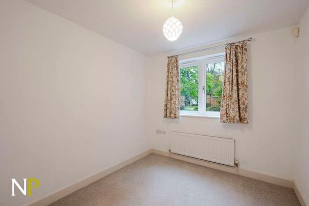 Sanders Drive, Colchester, CO3 - Photo 1