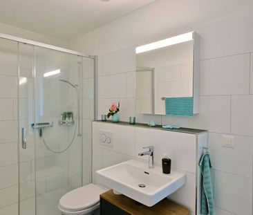 Imposante Attikawohnung mit grosser Terrasse – modern, ruhig und na... - Photo 4