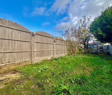 River Avenue - Photo 4