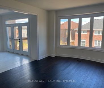 For Lease - 1362 Blackmore Street, Innisfil, Ontario - Photo 2