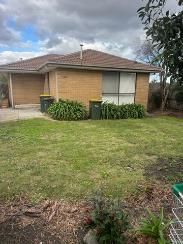 Epping - Photo 2