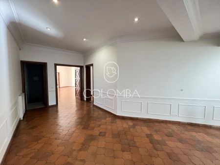 Luxury Villa for rent in Madrid, Spain - Photo 2