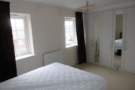 Room 5, Cartwright Way, Beeston, NG9 1RL - Photo 2