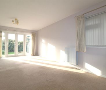 Penns Close, Cubbington - Photo 1