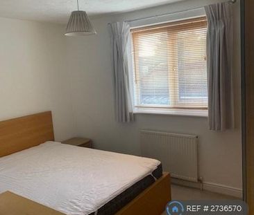 2 bedroom terraced house to rent - Photo 4