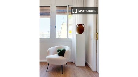 3 room luxury Apartment for rent in Barcelona, Spain - Photo 5