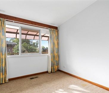 Spacious Family Living in a Prime Clayton Location - Photo 2