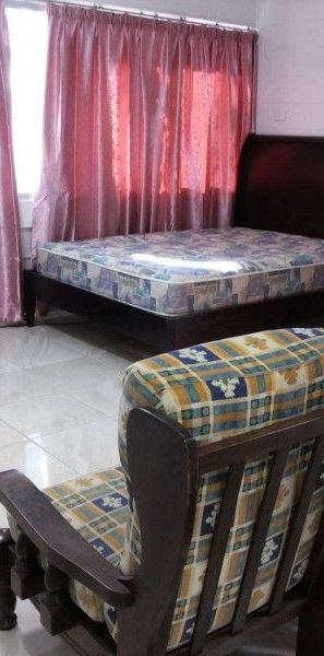 Ground floor one bedroom studio for rent, Cranbrook, Townsville - Photo 1