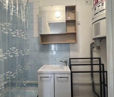 Appartement RUE COQUEBERT - Photo 4