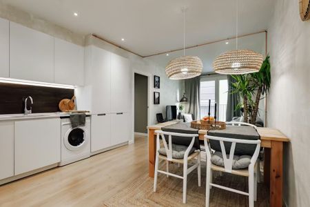 Carrer de Sicília, Barcelona, Catalonia 08013 - Photo 5