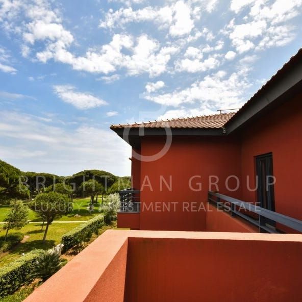 Cascais e Estoril, Lisbon - Photo 1