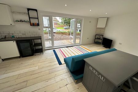 Glenferness Avenue, BOURNEMOUTH - Photo 5