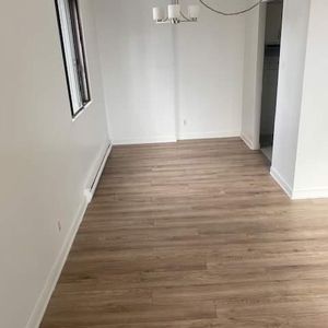1 CH - 1 SDB - Longueuil - $1,640 /mo - Photo 2
