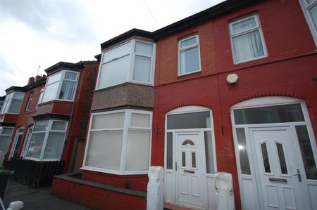 Strathcona Road, Wallasey, 3 bedroom, House - Mid Terrace - Photo 4