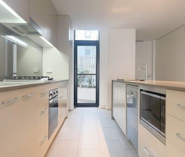 Contemporary & Convenient &ast;&ast; Available 21&sol;11&sol;25 &as... - Photo 4