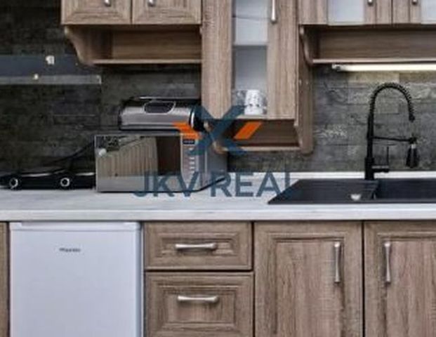 Prenájom 1-izbového bytu v Zlatých Moravciach - Fotografia 1