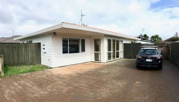 Family Friendly Home - Photo 1