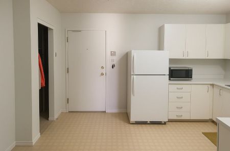 For Lease - 86 Curtis Street Unit# 3, Essa, Ontario - Photo 4