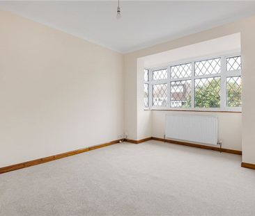 A detached four bedroom bungalow situated within the Village of Ick... - Photo 3