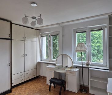 Przestronne 2 pokoje z kuchnią - Zdjęcie 4