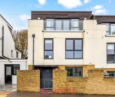 4 bedroom apartment to rent - Photo 6