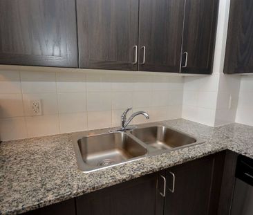 For Lease - 54 Sky Harbour Drive Unit# 209, Brampton, Ontario - Photo 5