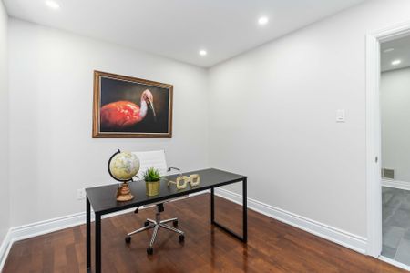 For Lease - 5201 CHAMPLAIN Trail, Mississauga, Ontario - Photo 4