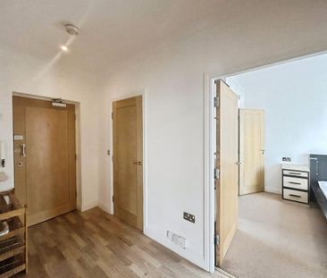 2 bedroom apartment to rent - Photo 4