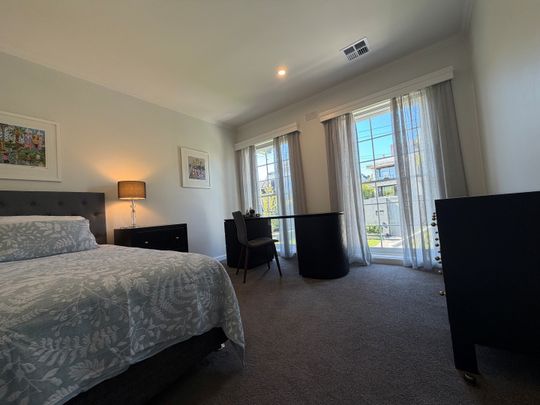 1330 High Street, Malvern VIC 3144 - House For Rent | Domain - Photo 1