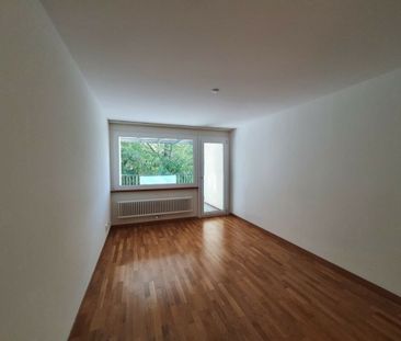 Quartier calme et verdoyant, à proximité de Pérolles - Photo 2