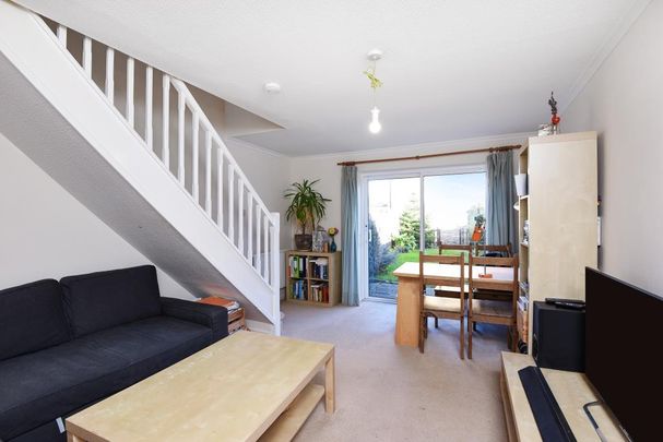 2 bedroom terraced house to rent - Photo 1