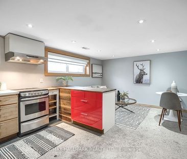 For Lease - 6 Thirty First Street Unit# LOWER, Toronto, Ontario - Photo 3