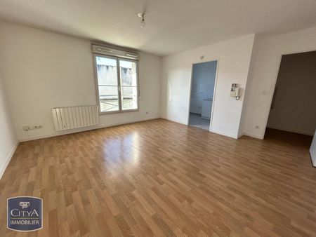 Location Appartement 3 pièces 58m² LE PETIT QUEVILLY 76140 - Photo 2