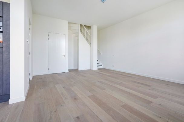 Appartement te huur: Mauritskade 57-B 2514 HG Den Haag - Foto 1