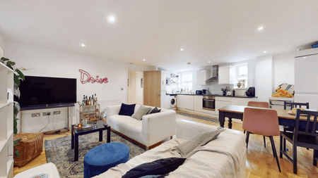Cadogan Terrace, London, E9 - Photo 2